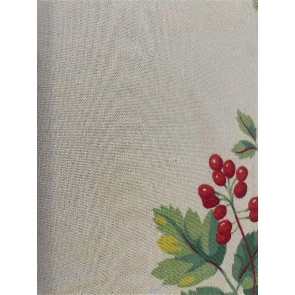 Vintage ‘50s Wilendur Tablecloth White & Yellow Flowers Red Berries Print 64x54”